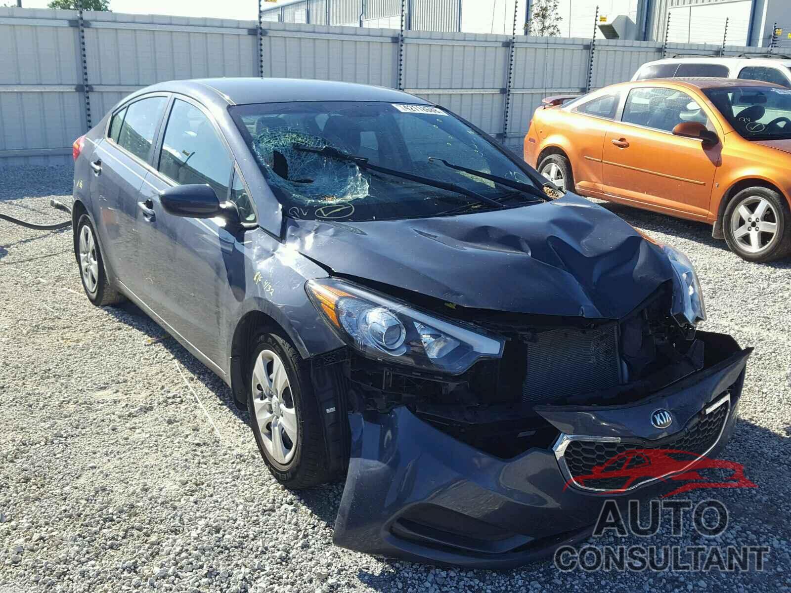KIA FORTE 2016 - KNAFK4A60G5586823