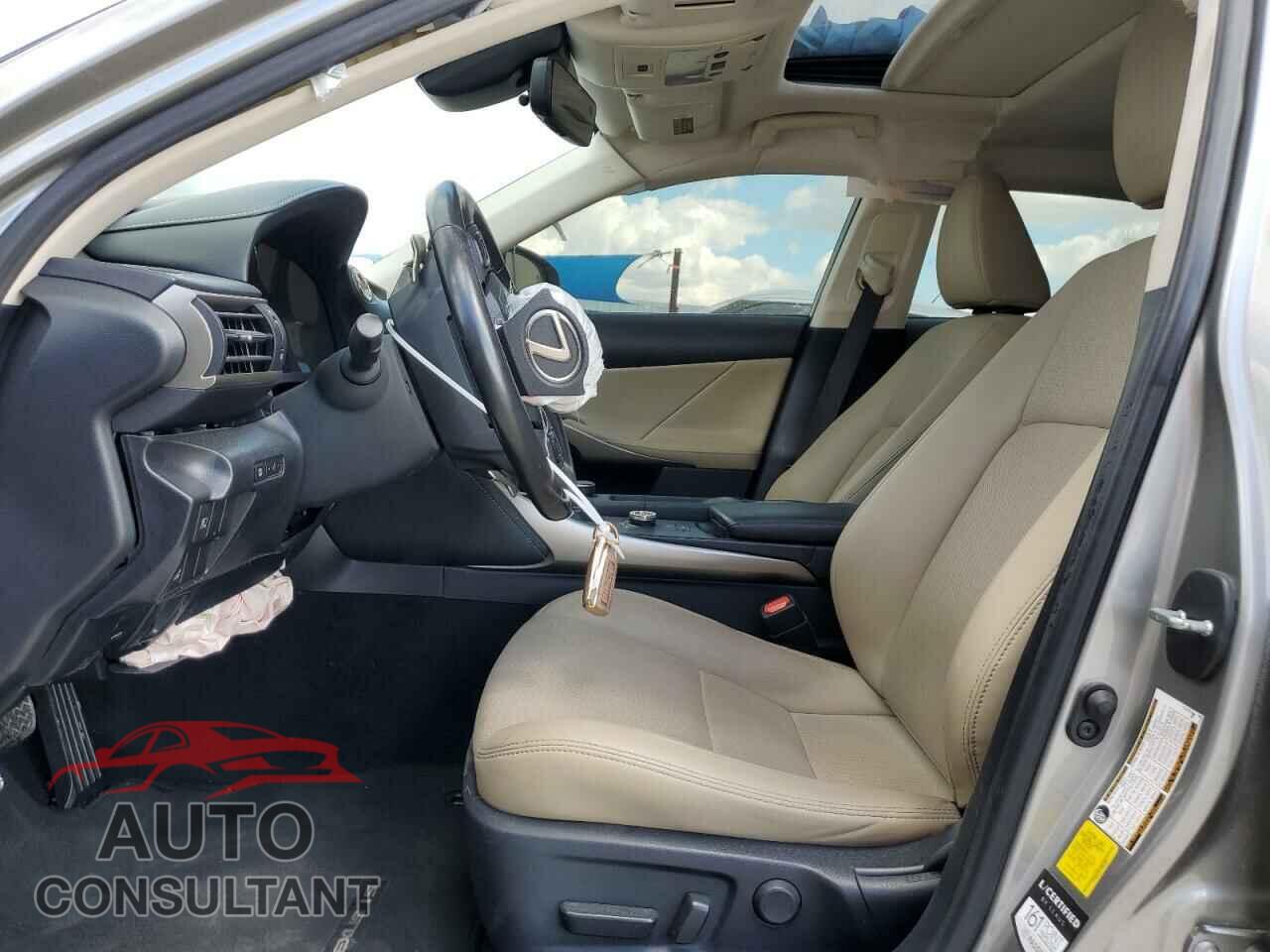 LEXUS IS 2019 - JTHBA1D2XK5092097