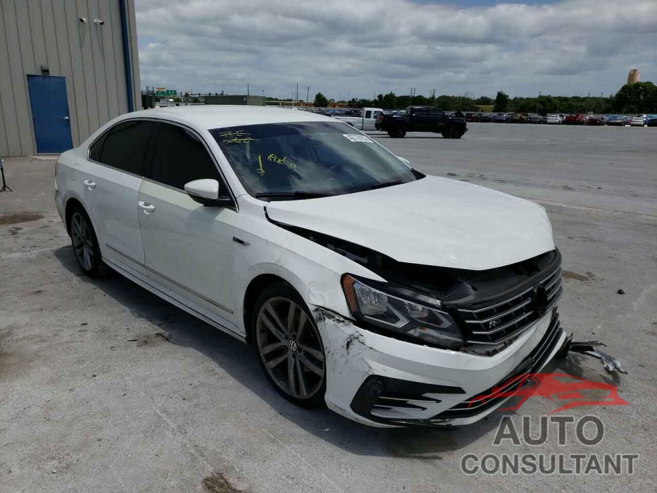 VOLKSWAGEN PASSAT 2017 - 1VWDT7A39HC033130