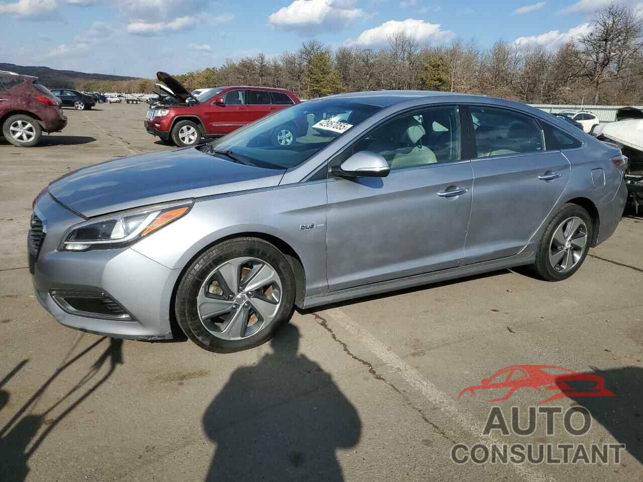 HYUNDAI SONATA 2016 - KMHE34L19GA017730