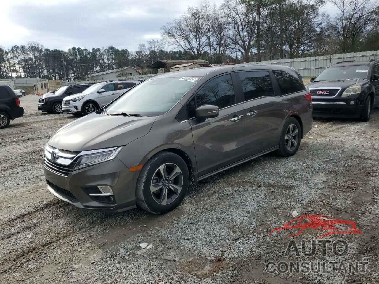 HONDA ODYSSEY 2018 - 5FNRL6H82JB057167