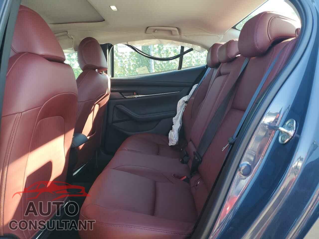 MAZDA 3 2023 - 3MZBPACM2PM373148