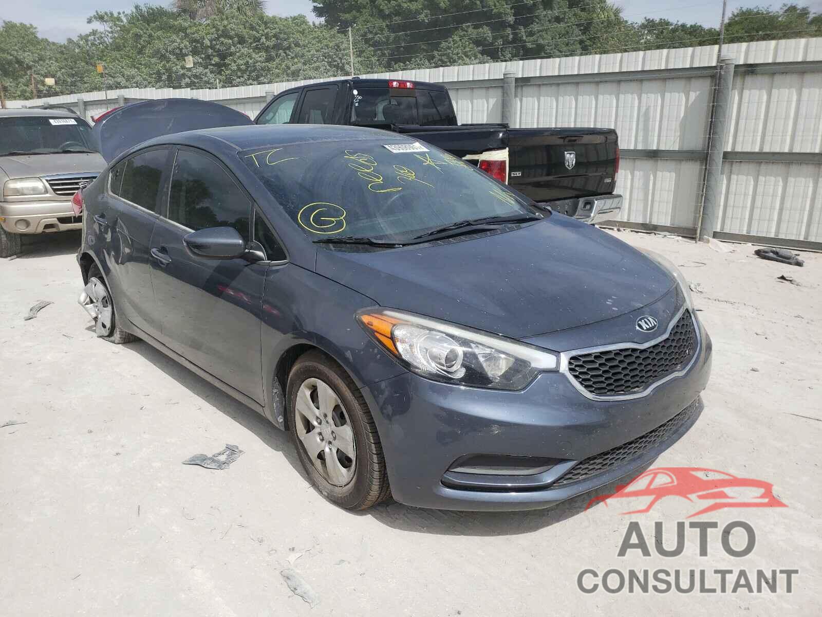 KIA FORTE 2016 - KNAFK4A68G5496450
