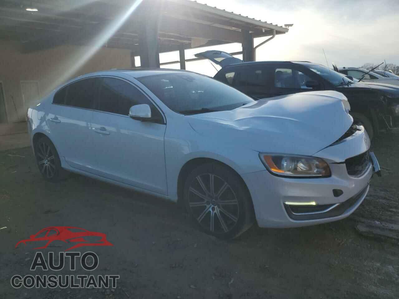 VOLVO S60 2015 - YV140MFK3F1363696