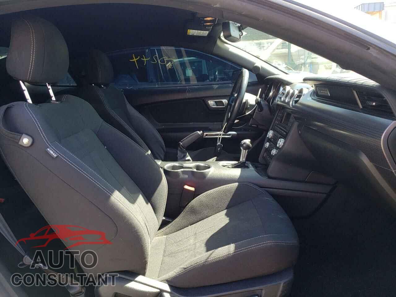FORD MUSTANG 2018 - 1FA6P8CF4J5159909