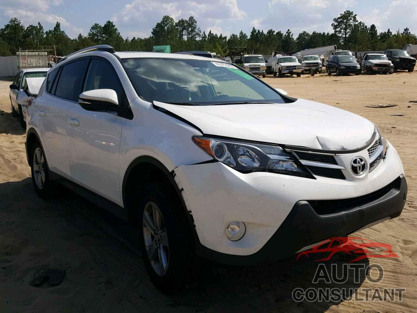 TOYOTA RAV4 XLE 2015 - 2T3WFREV7FW159040
