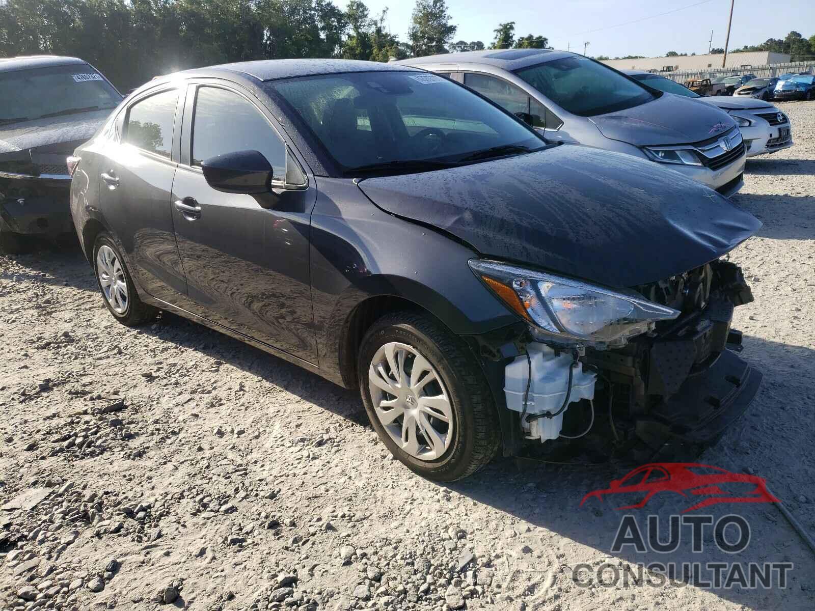 TOYOTA YARIS 2019 - 3MYDLBYV4KY521575