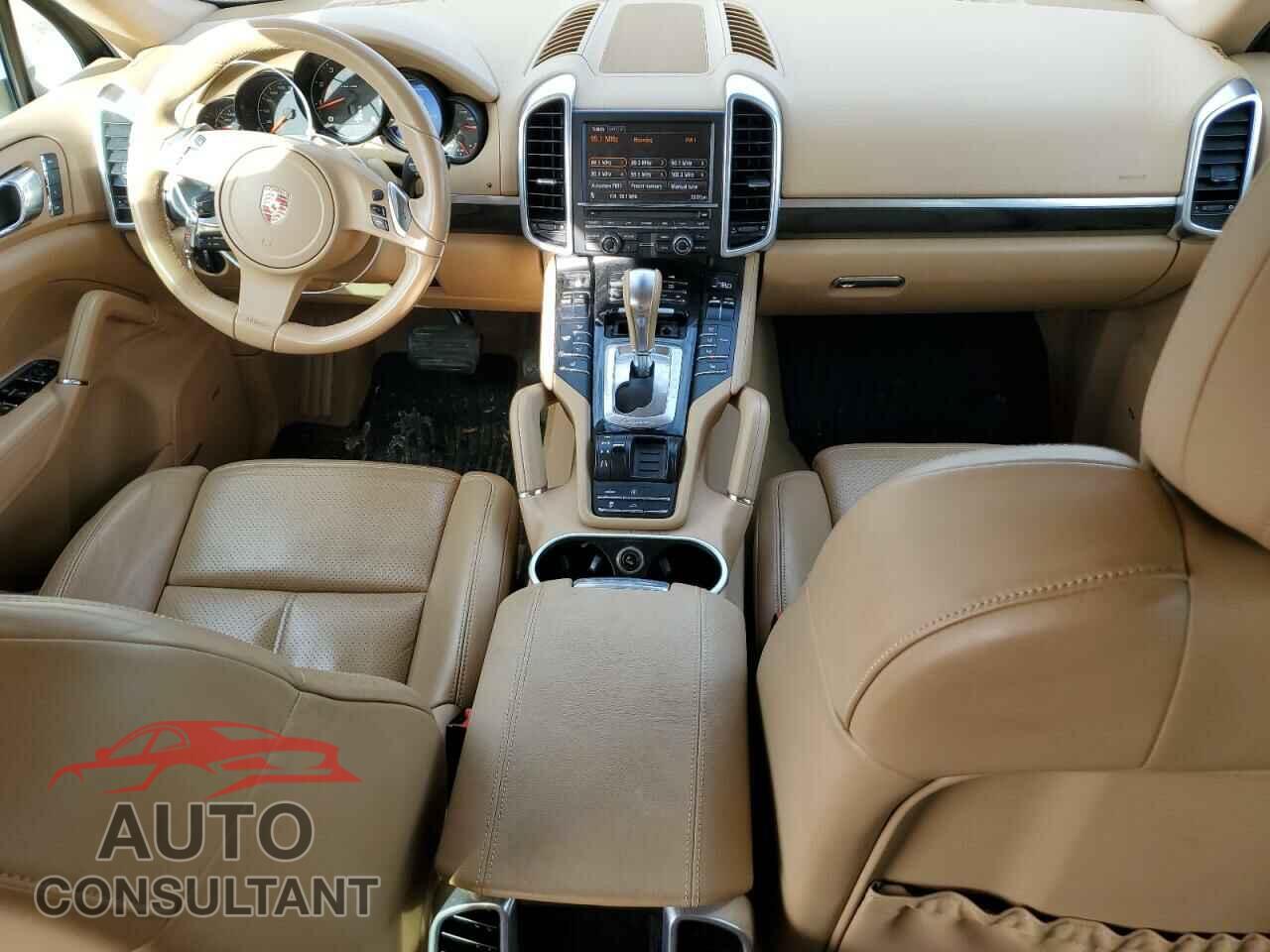 PORSCHE CAYENNE 2011 - WP1AA2A20BLA05552