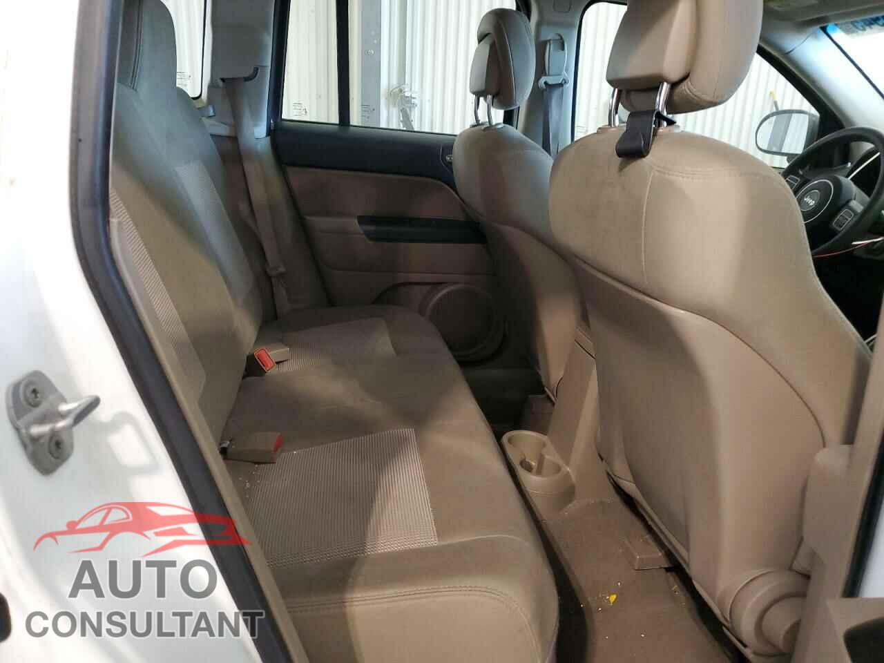 JEEP COMPASS 2011 - 1J4NF1FBXBD218259