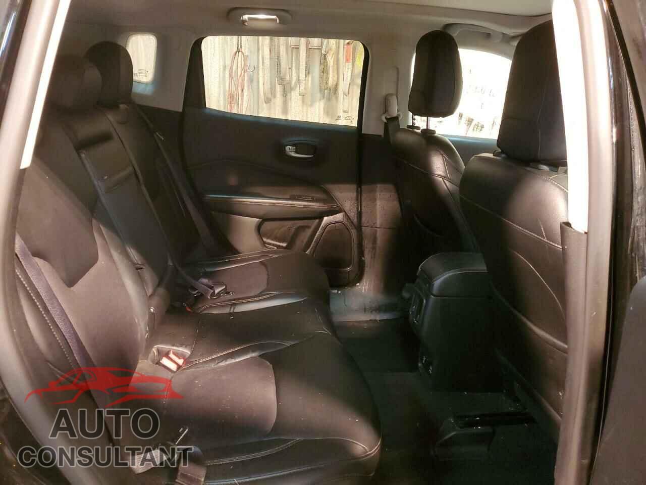 JEEP COMPASS 2017 - 3C4NJDBB6HT651284