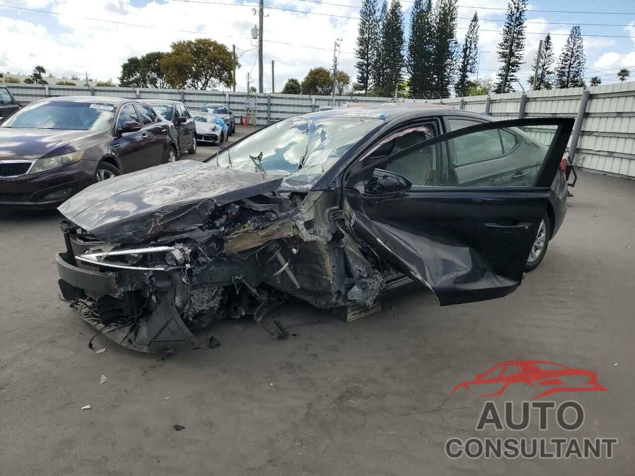 HYUNDAI ELANTRA 2019 - 5NPD74LF0KH489719