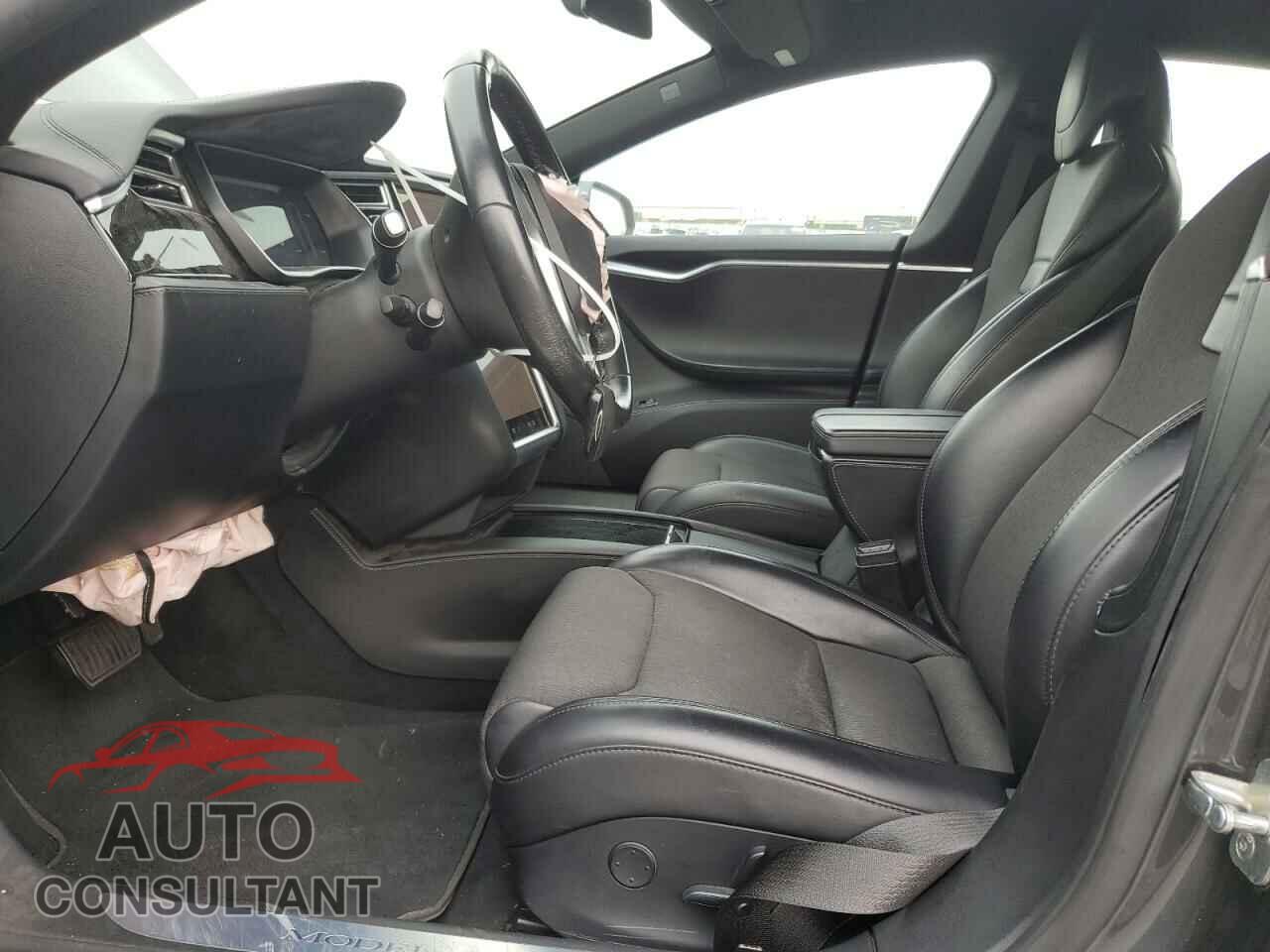 TESLA MODEL S 2017 - 5YJSA1E13HF204740