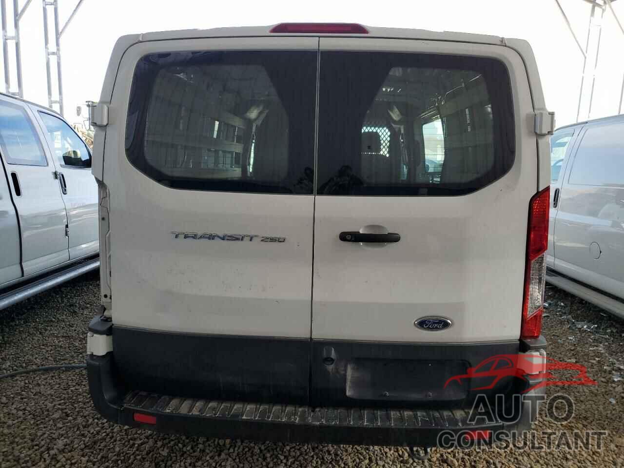 FORD TRANSIT 2022 - 1FTBR1Y8XNKA27913