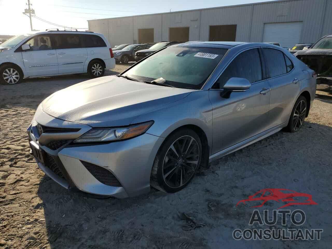 TOYOTA CAMRY 2019 - 4T1B61HK5KU185673