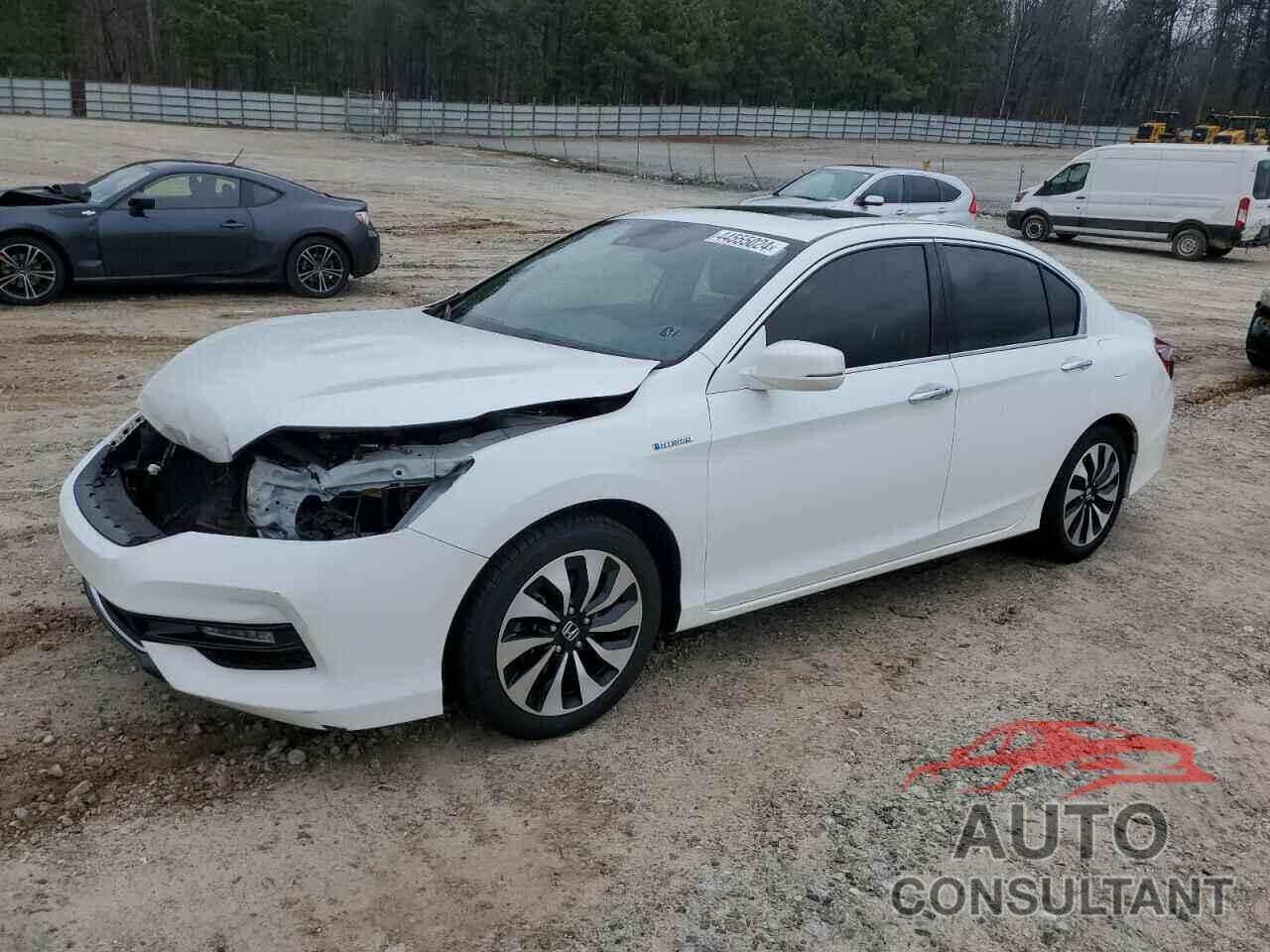 HONDA ACCORD 2017 - JHMCR6F56HC012039