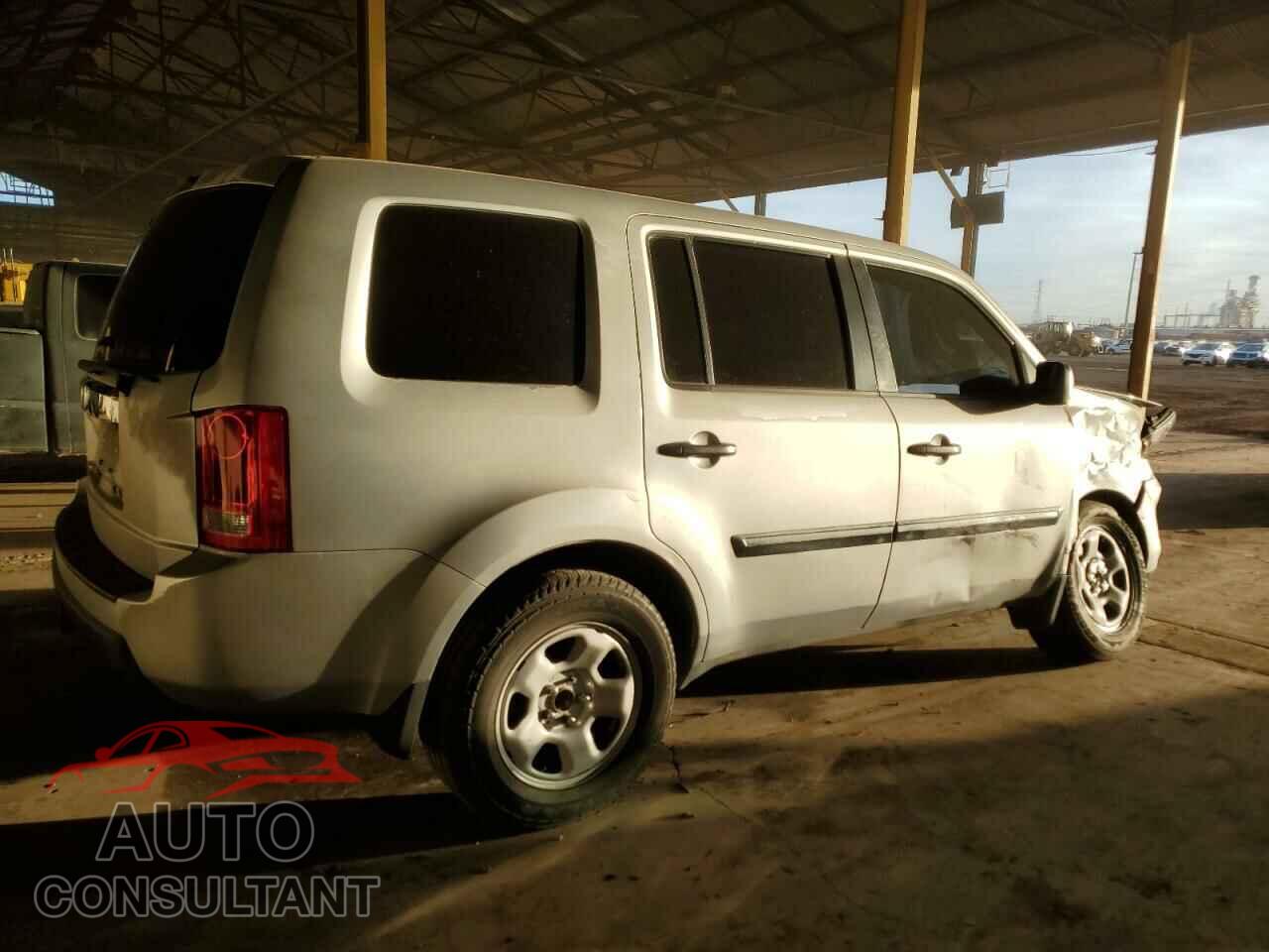 HONDA PILOT 2011 - 5FNYF3H22BB045115