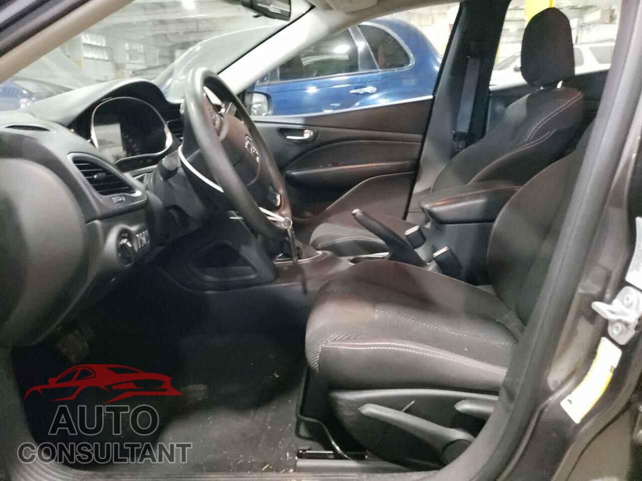 DODGE DART 2015 - 1C3CDFBB3FD302505