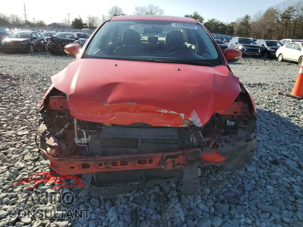 FORD FOCUS 2013 - 1FADP3F2XDL193744