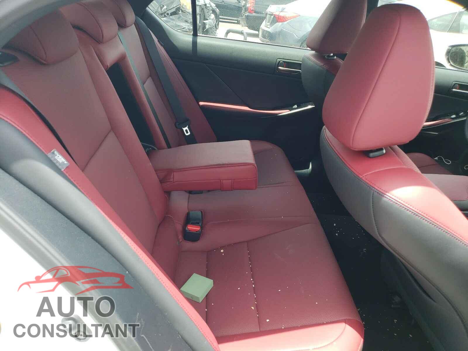 LEXUS IS 2021 - JTHAA1D2XM5113755