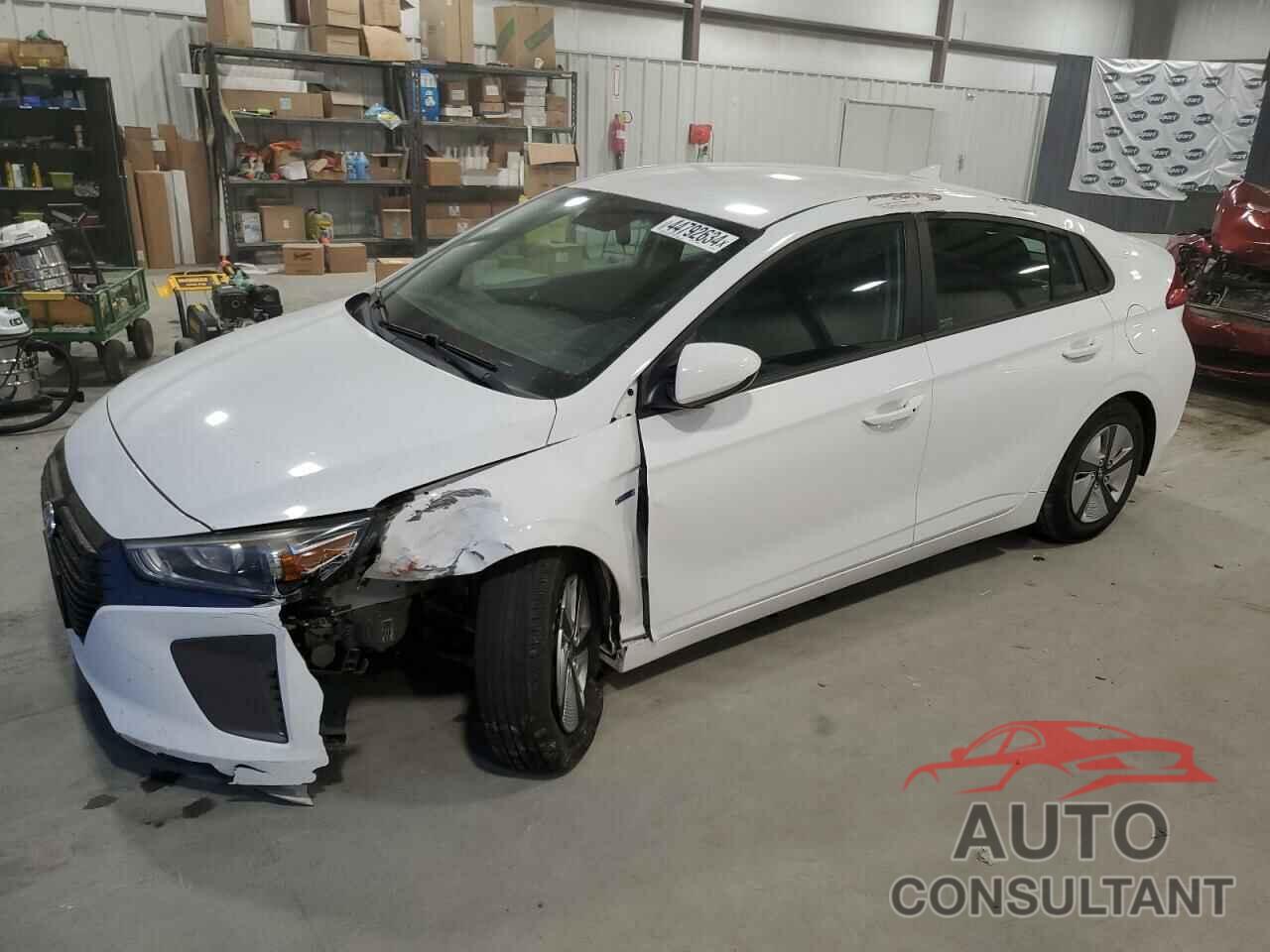 HYUNDAI IONIQ 2017 - KMHC65LC8HU046240