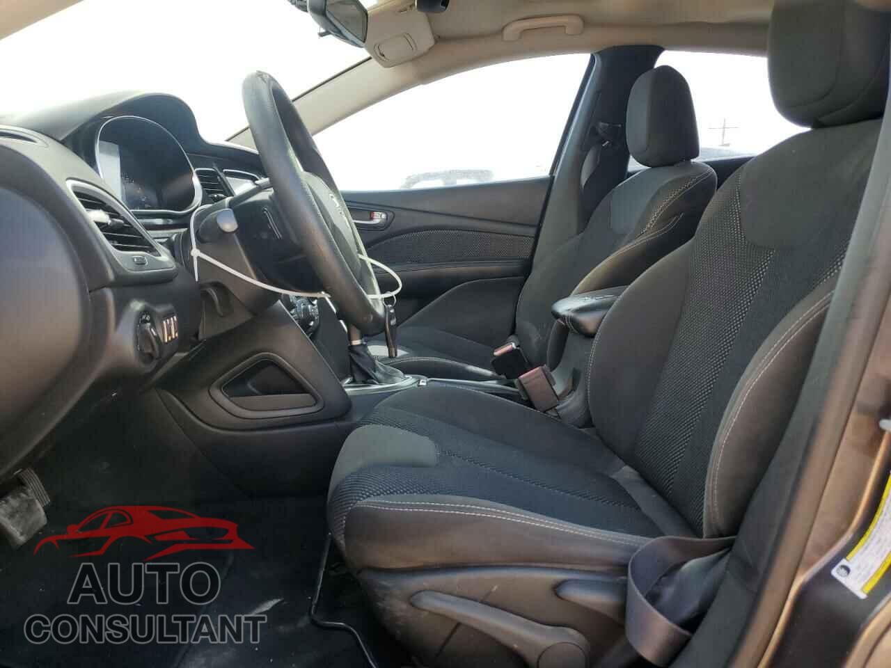 DODGE DART 2016 - 1C3CDFBB5GD564821