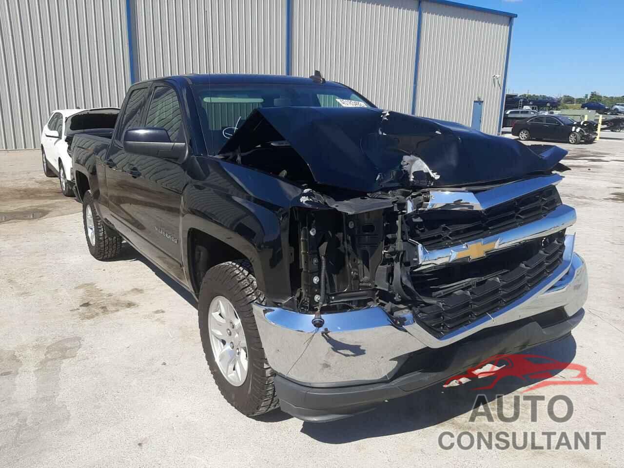 CHEVROLET SILVERADO 2018 - 1GCRCREC1JZ149729