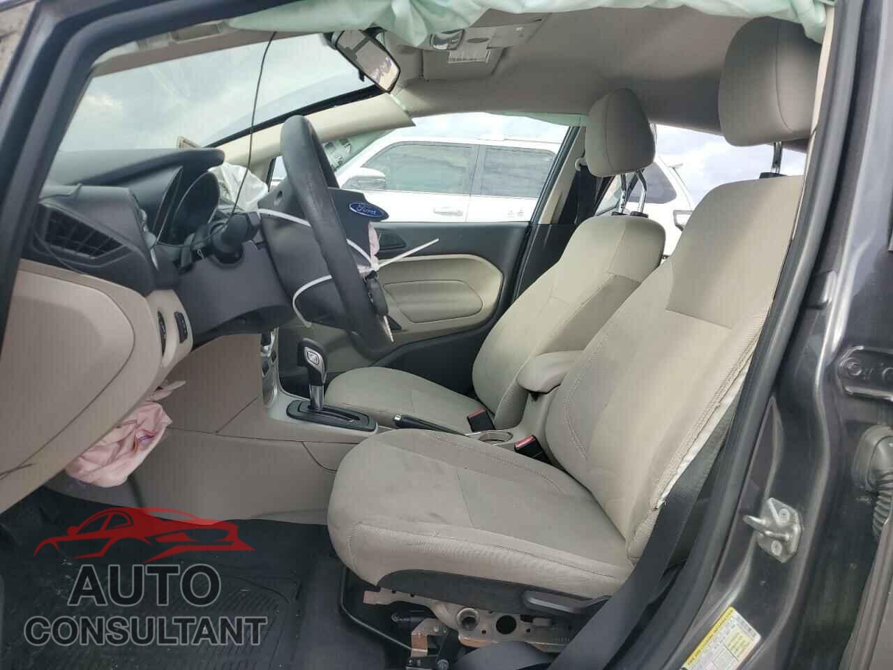 FORD FIESTA 2017 - 3FADP4EJ8HM167369