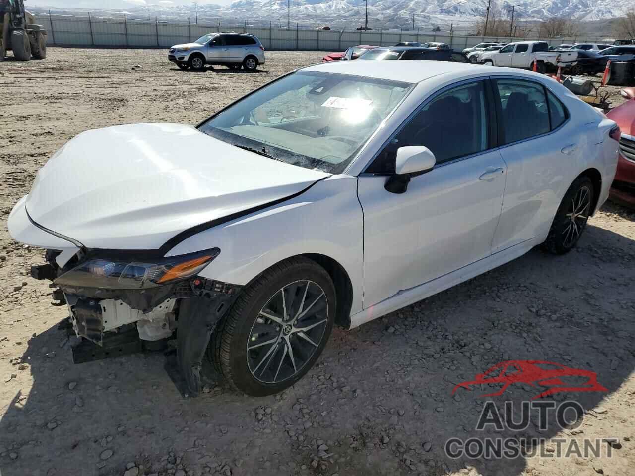 TOYOTA CAMRY 2021 - 4T1G11AK9MU563110