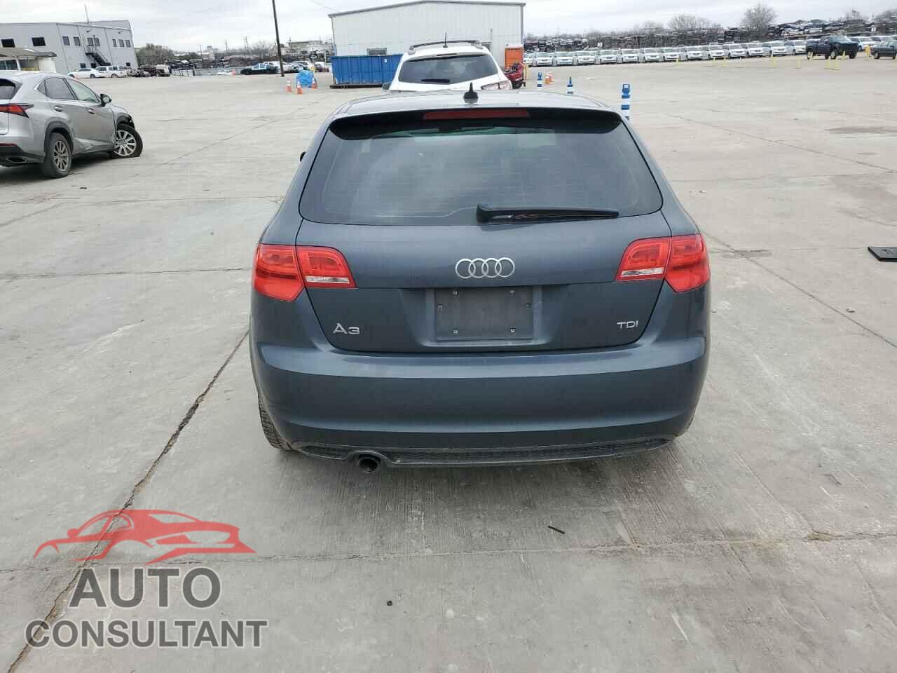 AUDI A3 2012 - WAUKJAFM5CA016258