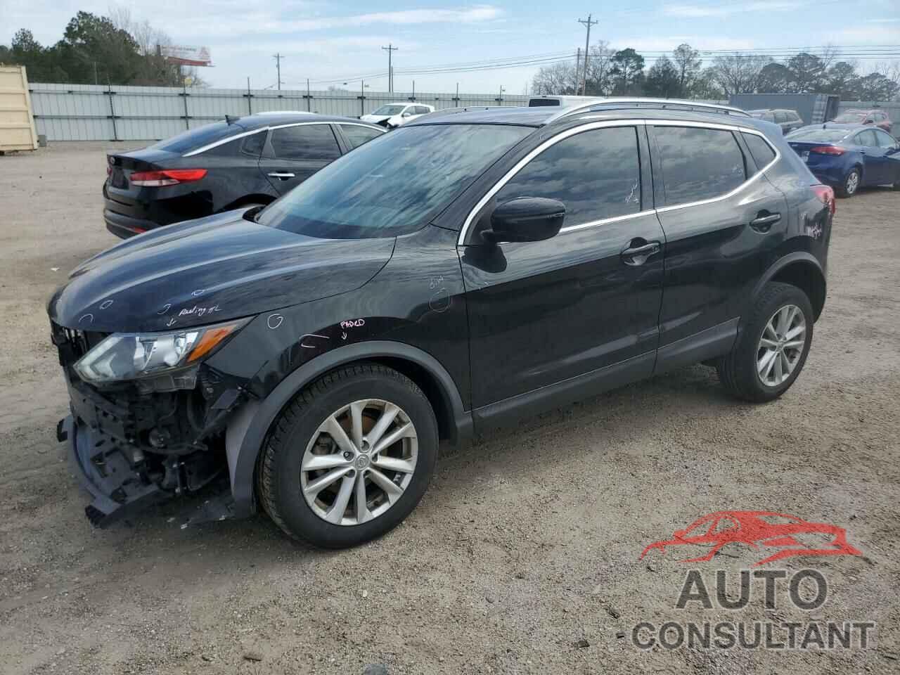 NISSAN ROGUE 2018 - JN1BJ1CP9JW185266