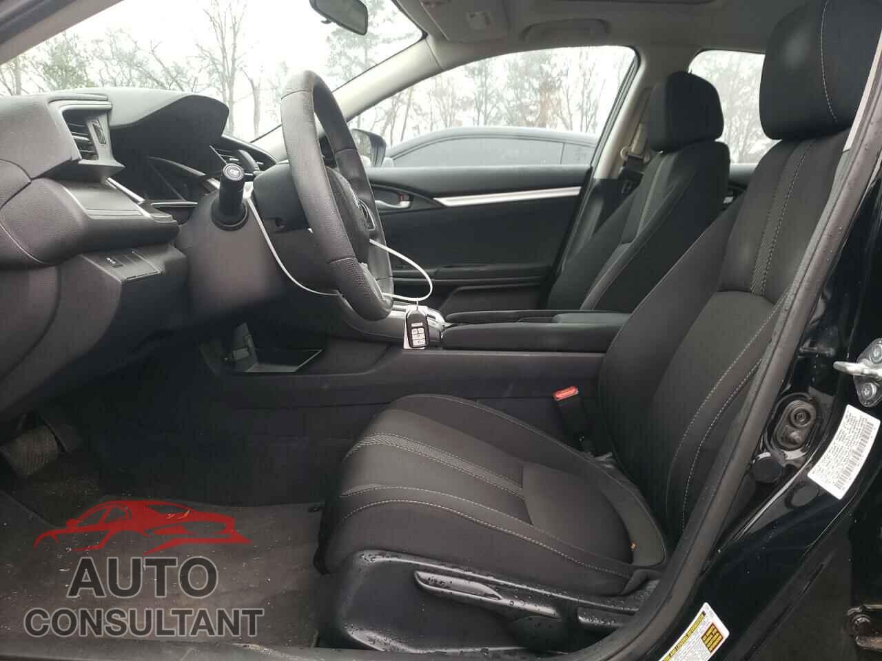HONDA CIVIC 2017 - 19XFC2F77HE077338