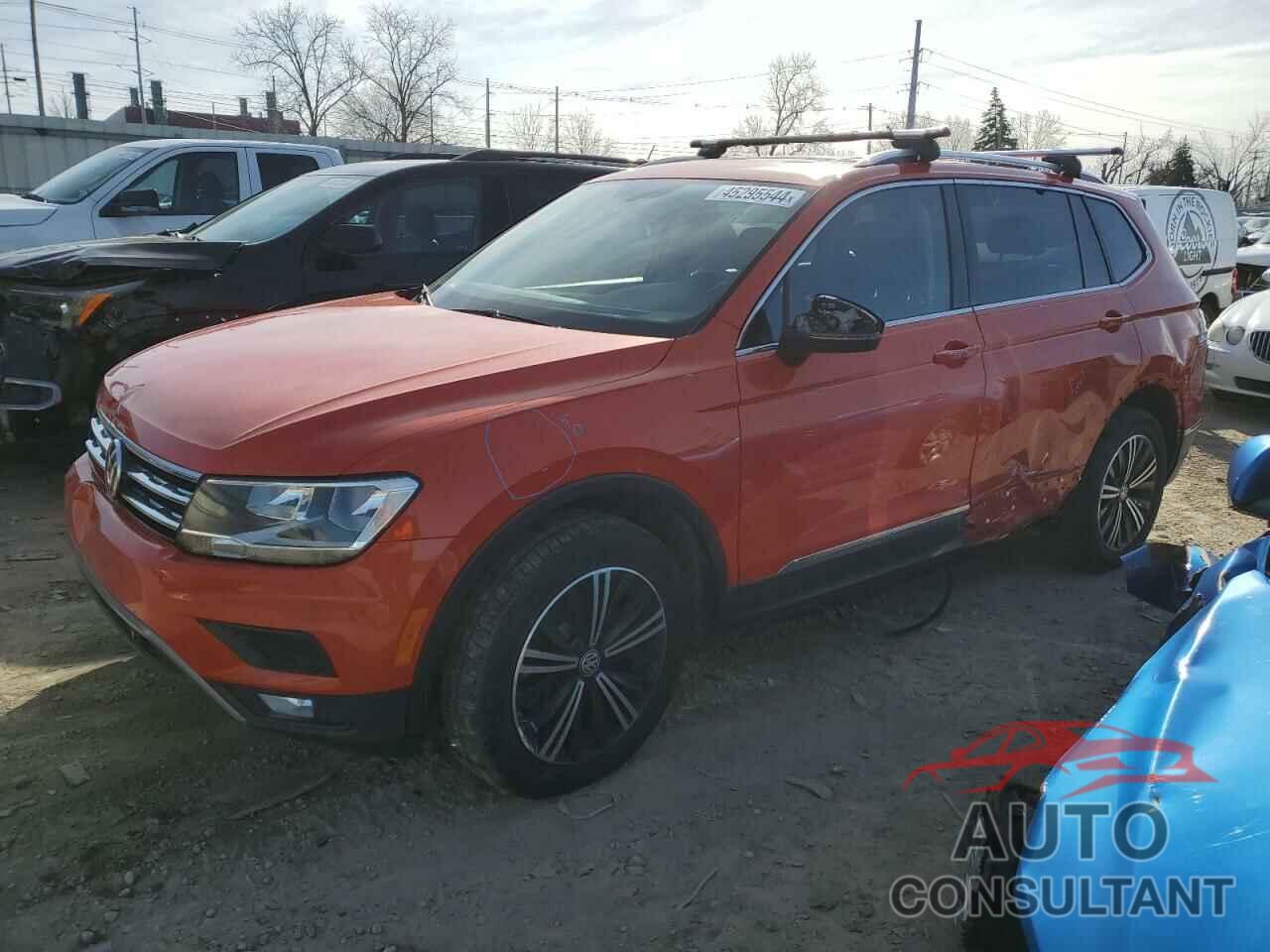 VOLKSWAGEN TIGUAN 2019 - 3VV2B7AX7KM108284