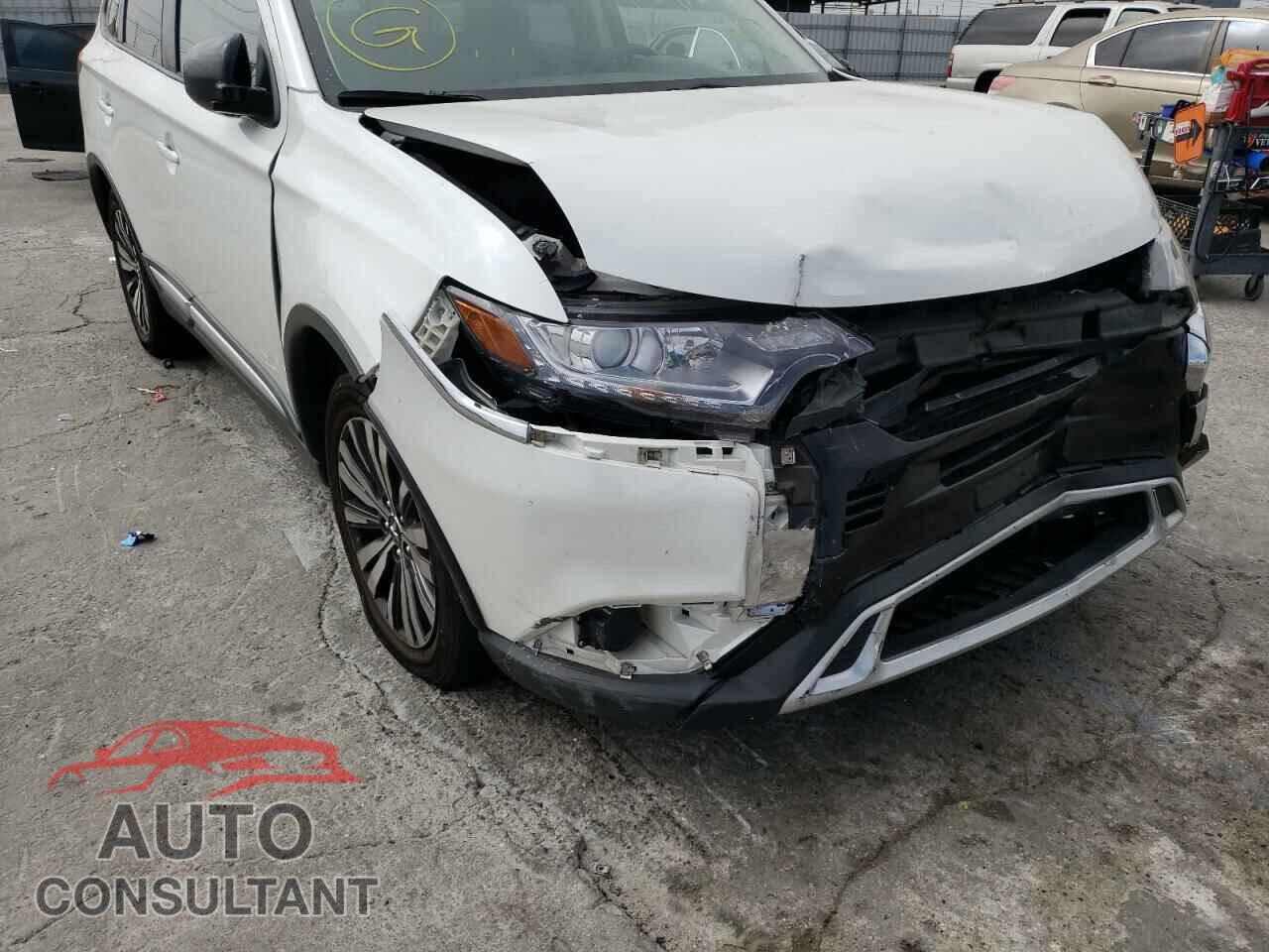MITSUBISHI OUTLANDER 2019 - JA4AD2A33KZ052812