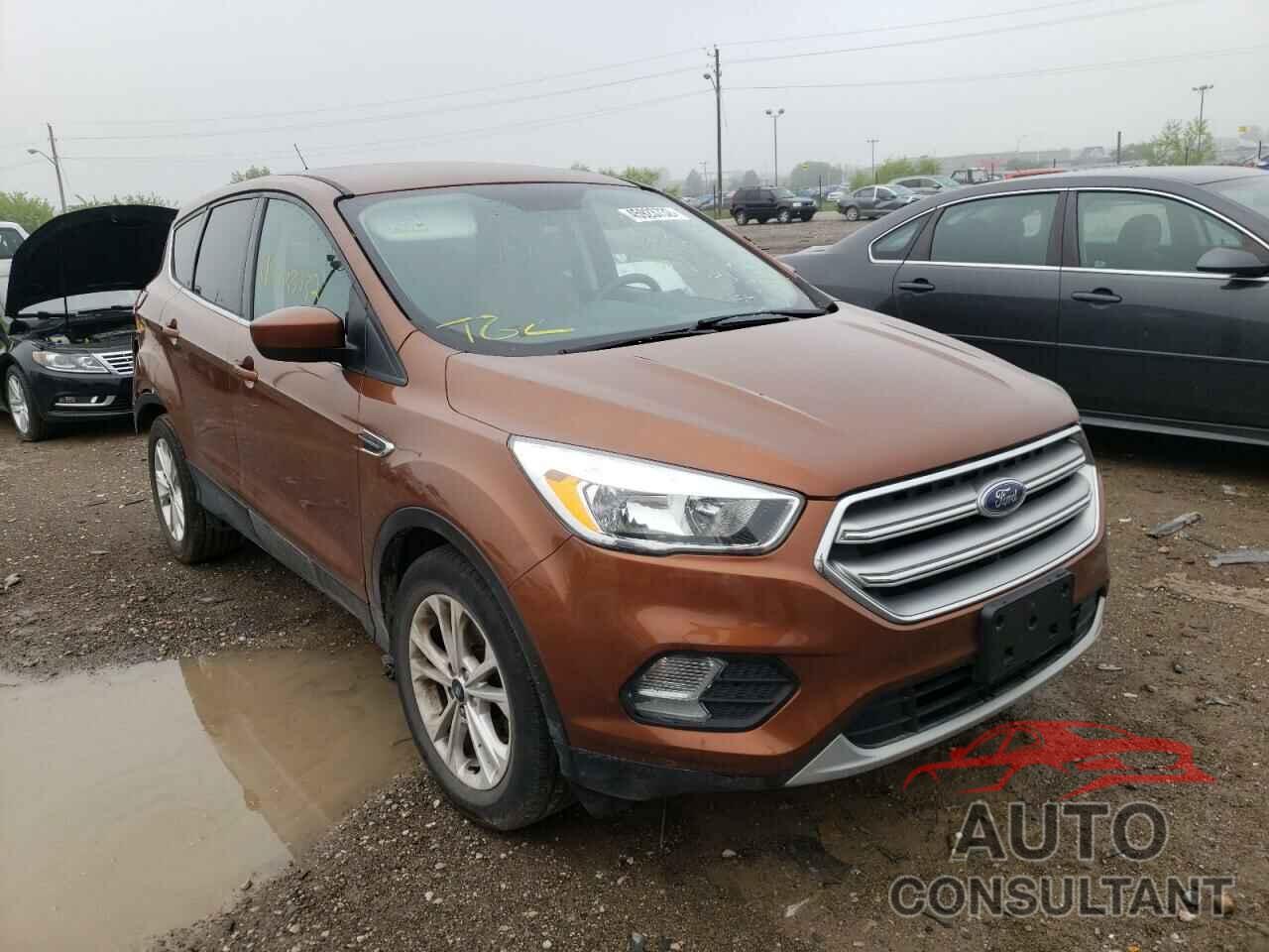 FORD ESCAPE 2017 - 1FMCU0GD2HUB99689