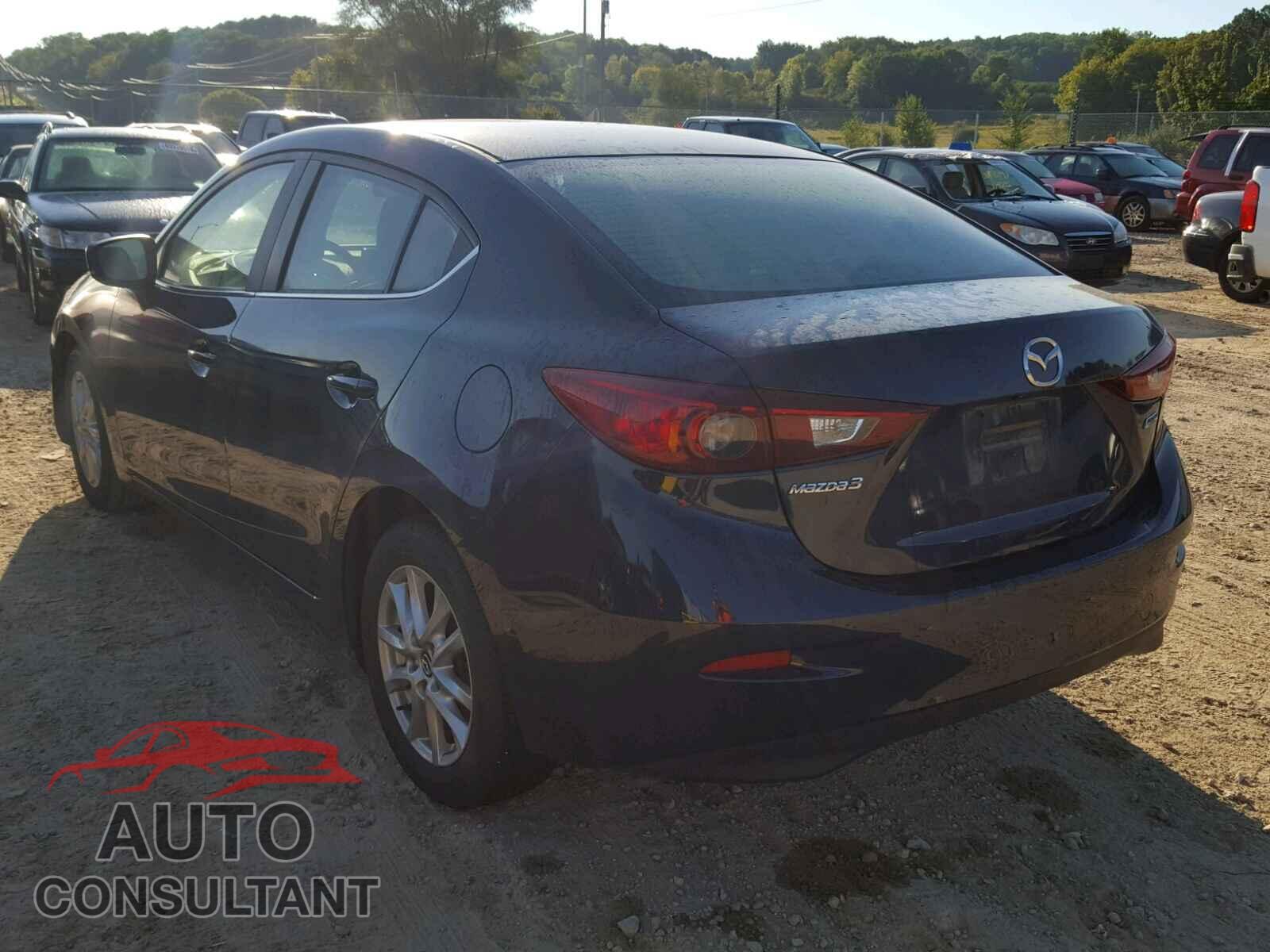MAZDA 3 2017 - 3MZBN1U7XHM153644