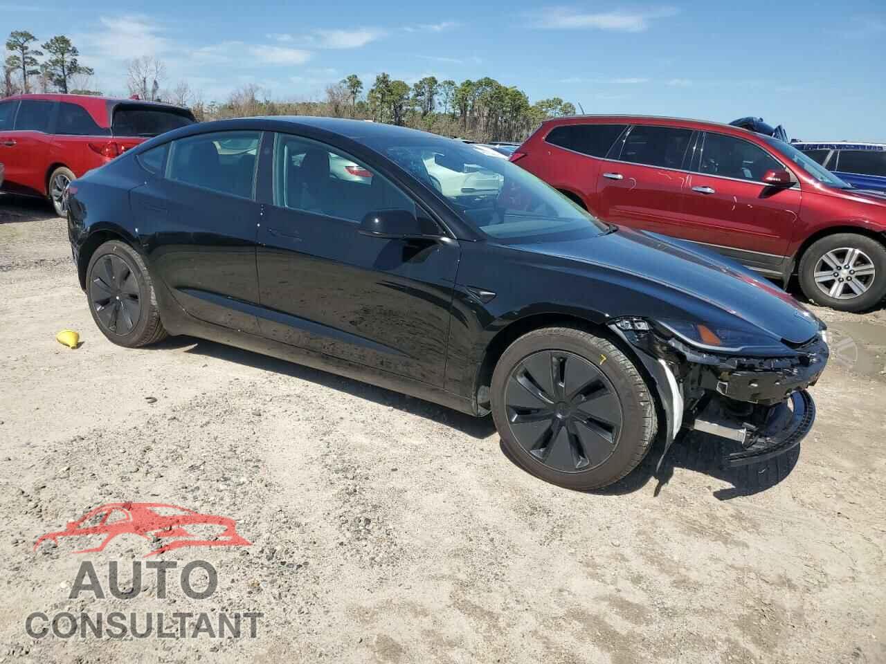TESLA MODEL 3 2024 - 5YJ3E1EA3RF872810