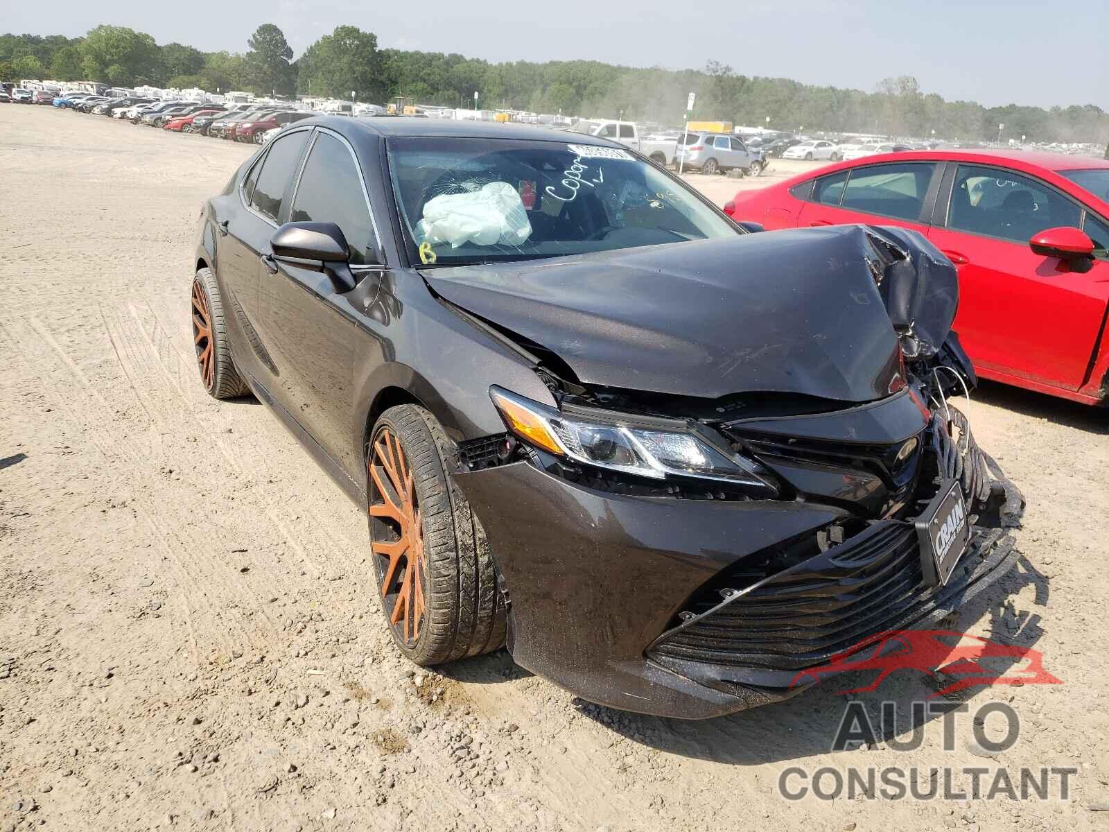 TOYOTA CAMRY 2018 - JTNB11HK4J3035959