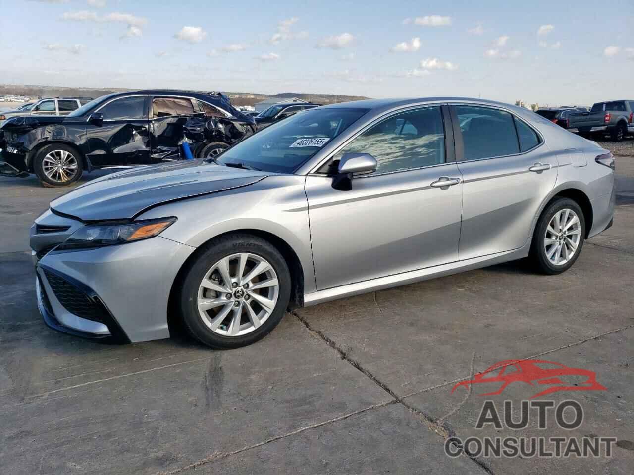 TOYOTA CAMRY 2021 - 4T1C11AK1MU586900