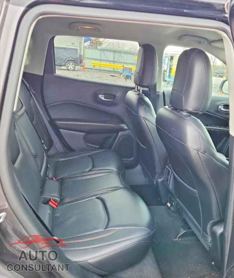 JEEP COMPASS 2017 - 3C4NJDCB5HT616959