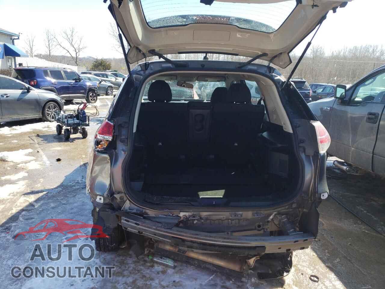 NISSAN ROGUE 2015 - KNMAT2MT9FP516109