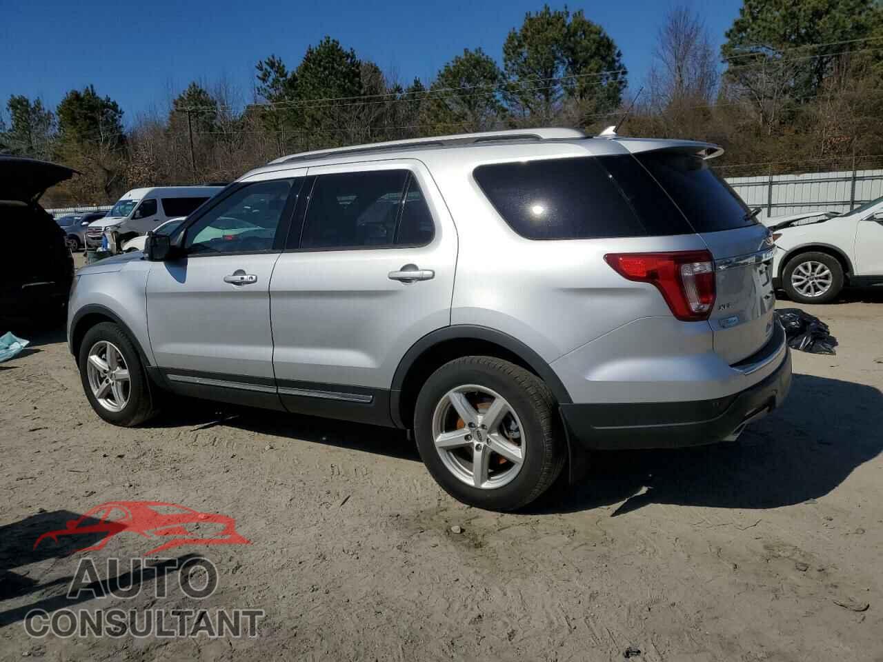FORD EXPLORER 2018 - 1FM5K7D85JGB85725