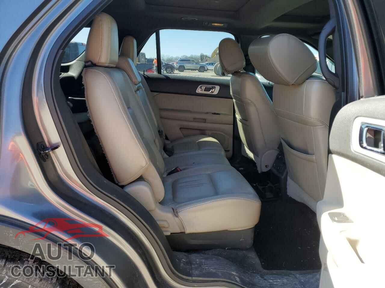 FORD EXPLORER 2011 - 1FMHK8F82BGA55922