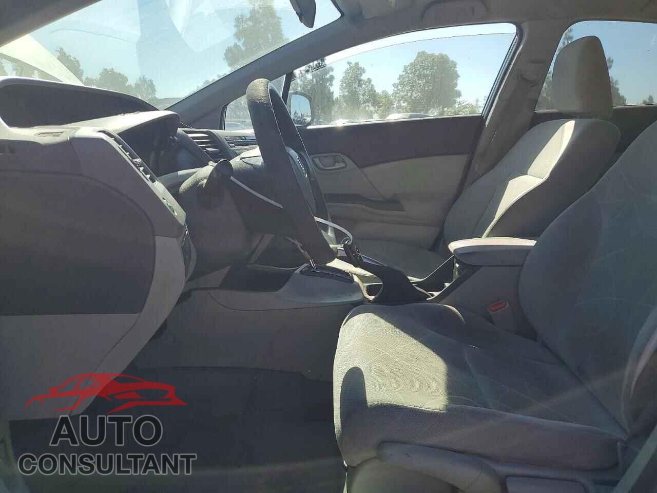 HONDA CIVIC 2012 - 2HGFB2F57CH593005