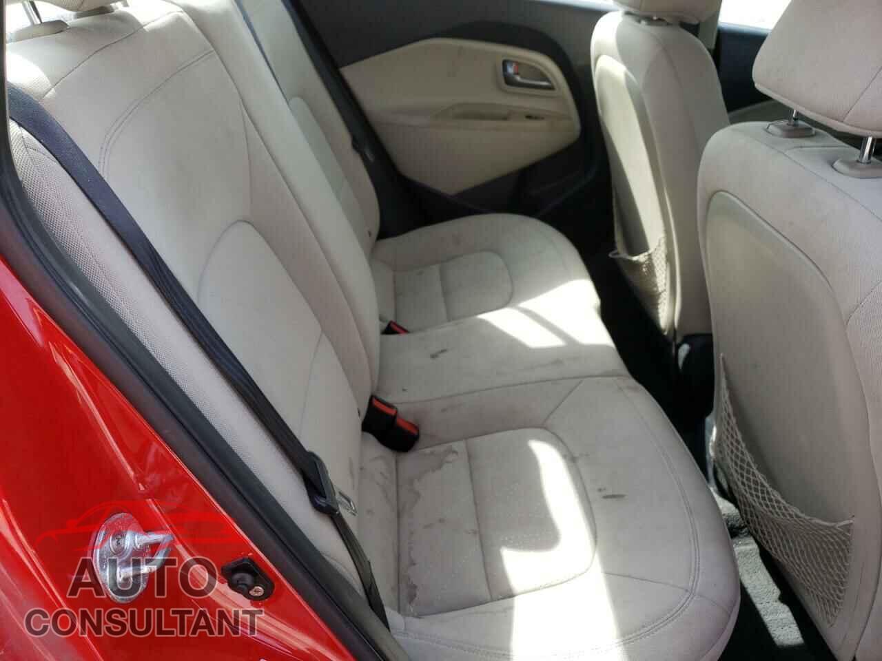 KIA RIO 2012 - KNADN4A34C6084082