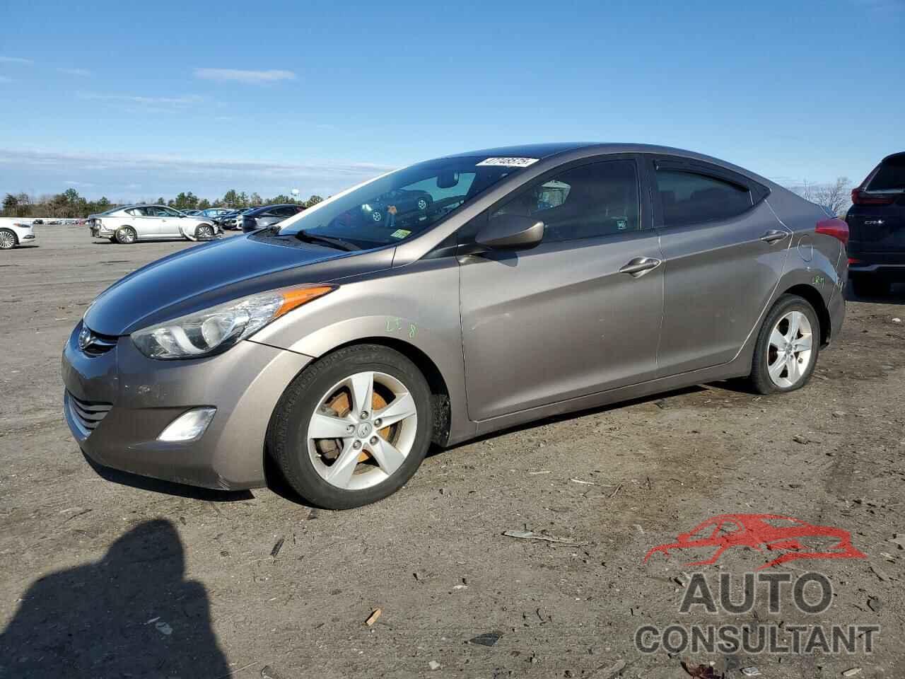 HYUNDAI ELANTRA 2013 - 5NPDH4AE1DH427188
