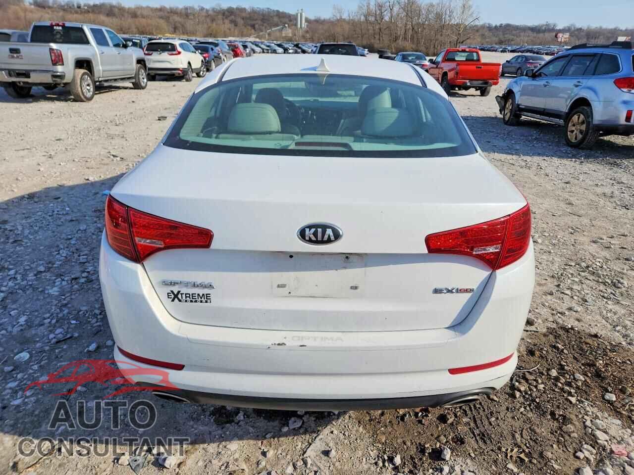 KIA OPTIMA 2013 - 5XXGN4A77DG133569