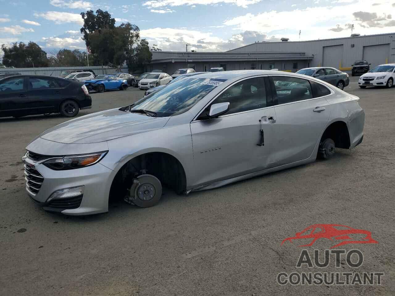 CHEVROLET MALIBU 2020 - 1G1ZD5ST5LF092488