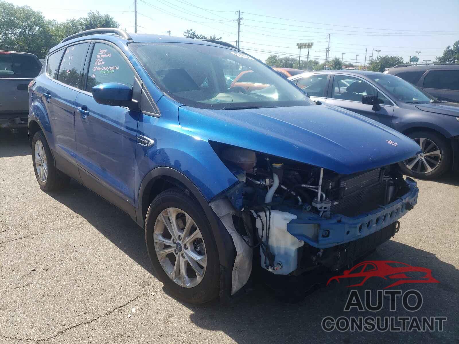 FORD ESCAPE 2017 - 1FMCU9GD3HUD07841