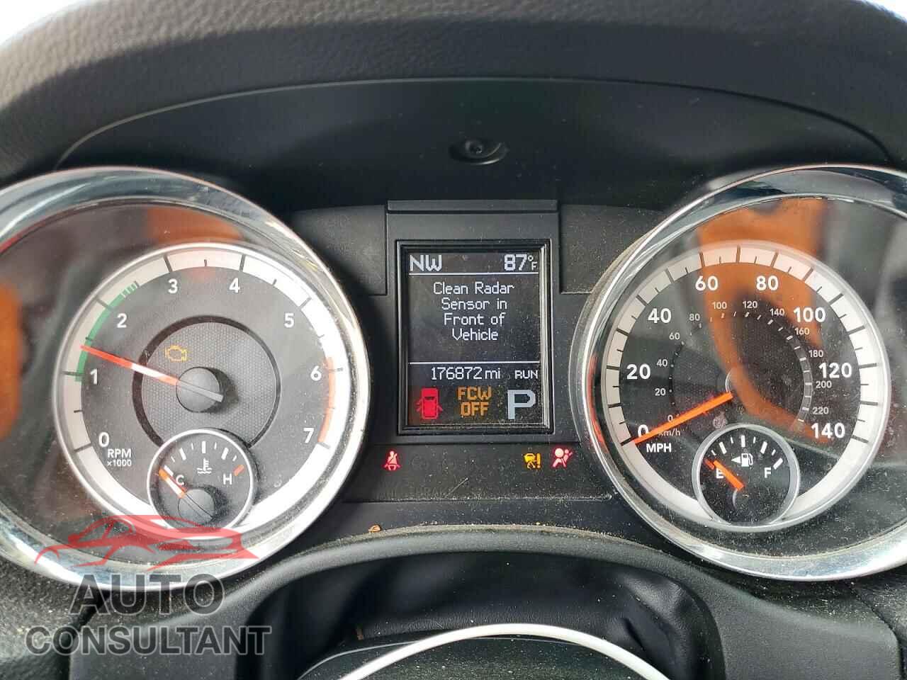 DODGE DURANGO 2013 - 1C4SDHET8DC637494
