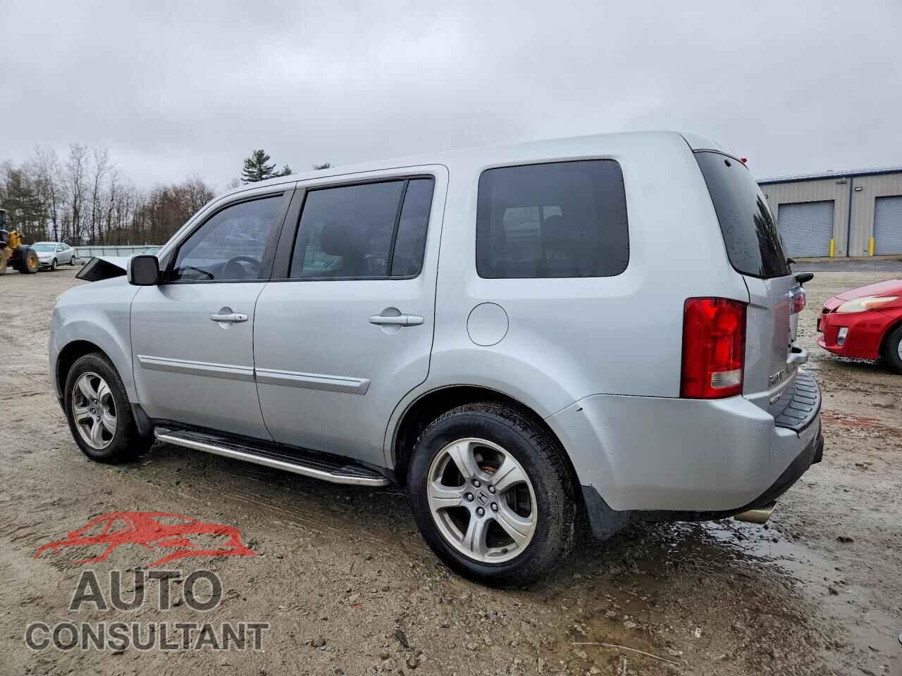 HONDA PILOT 2013 - 5FNYF4H60DB055301